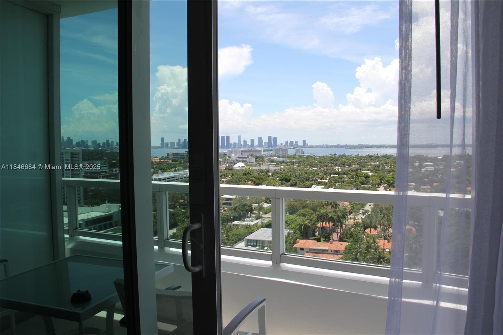 4401 Collins Ave, Miami Beach FL 33140 — 44
