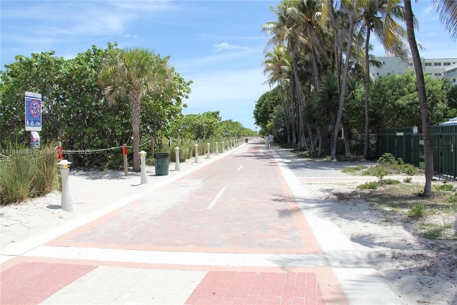 4401 Collins Ave, Miami Beach FL 33140 — 60