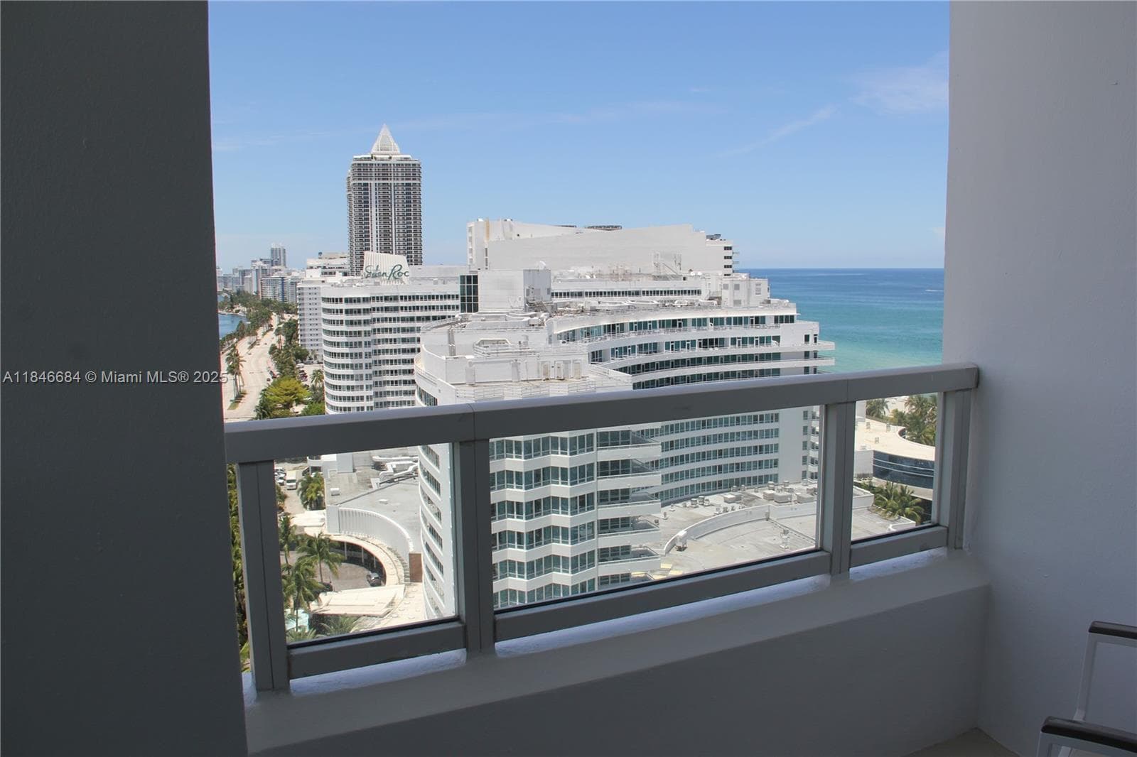 4401 Collins Ave, Miami Beach FL 33140 — 25