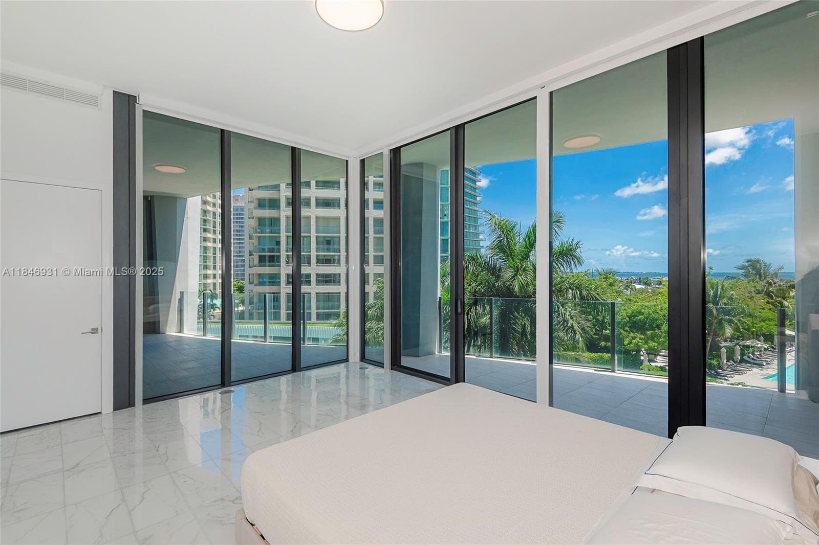 2821 S Bayshore Dr # 7B, Coconut Grove FL 33133 — 26