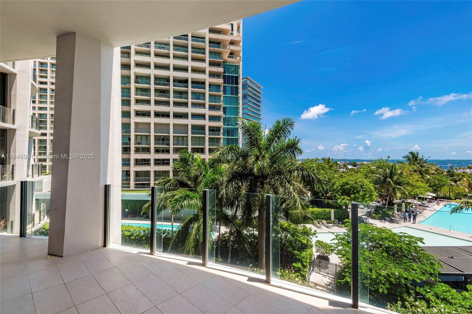 2821 S Bayshore Dr # 7B, Coconut Grove FL 33133 — 32