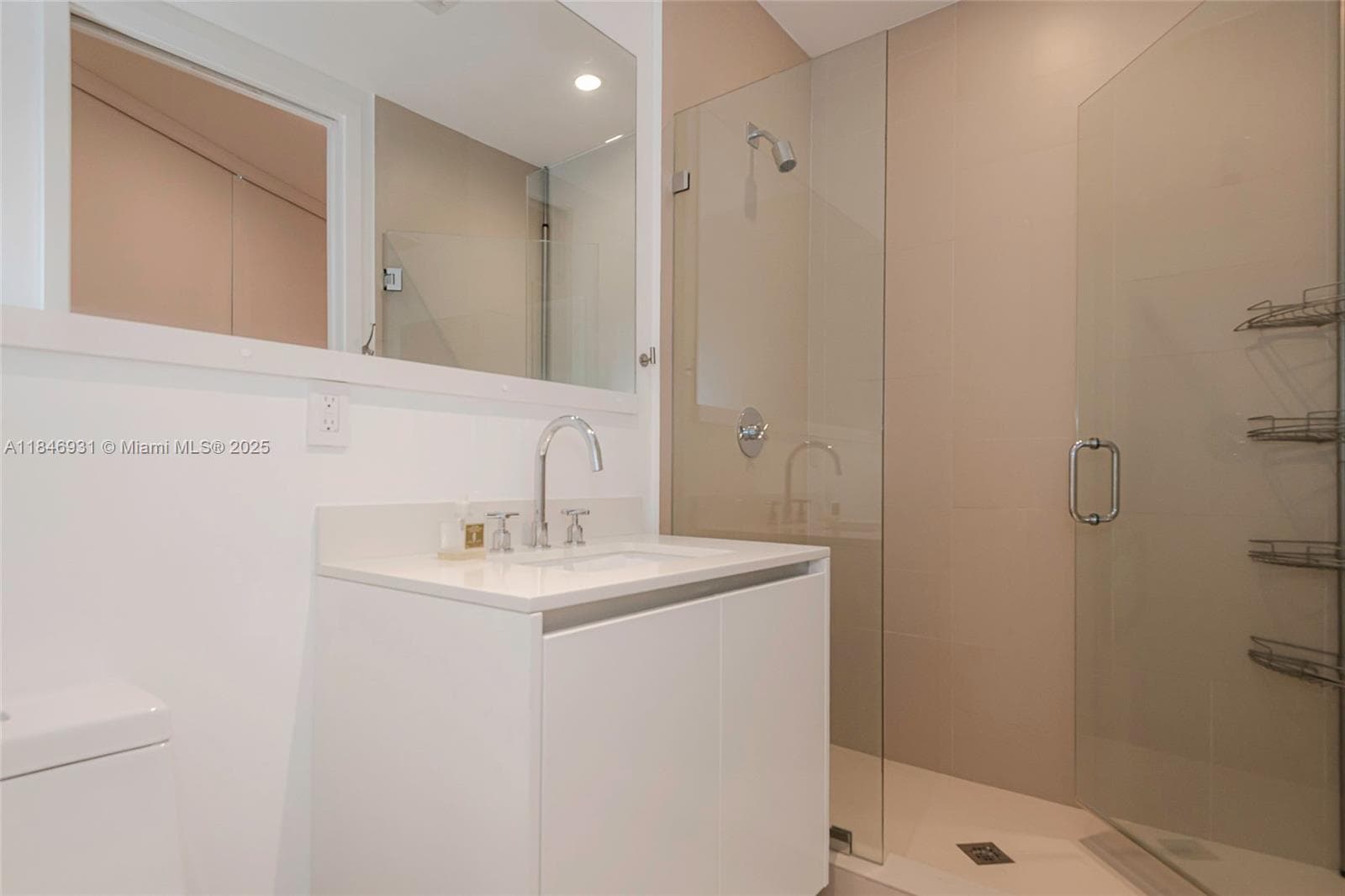 2821 S Bayshore Dr # 7B, Coconut Grove FL 33133 — 20