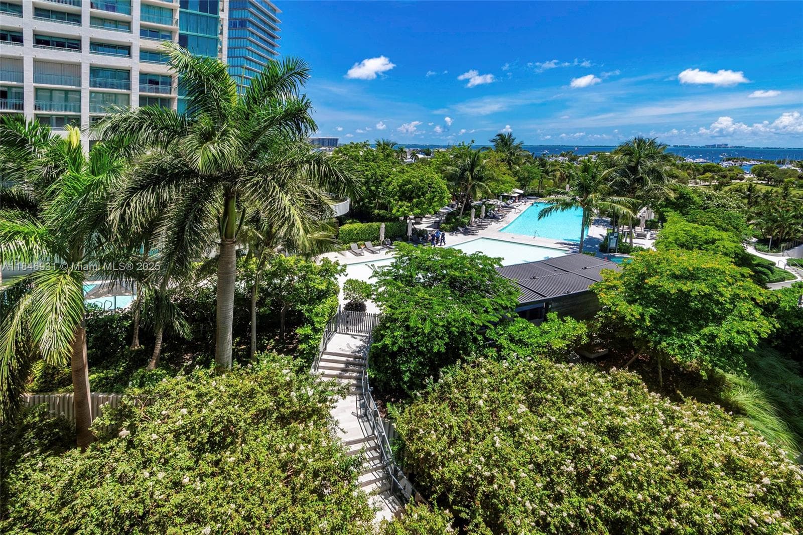 2821 S Bayshore Dr # 7B, Coconut Grove FL 33133 — 33