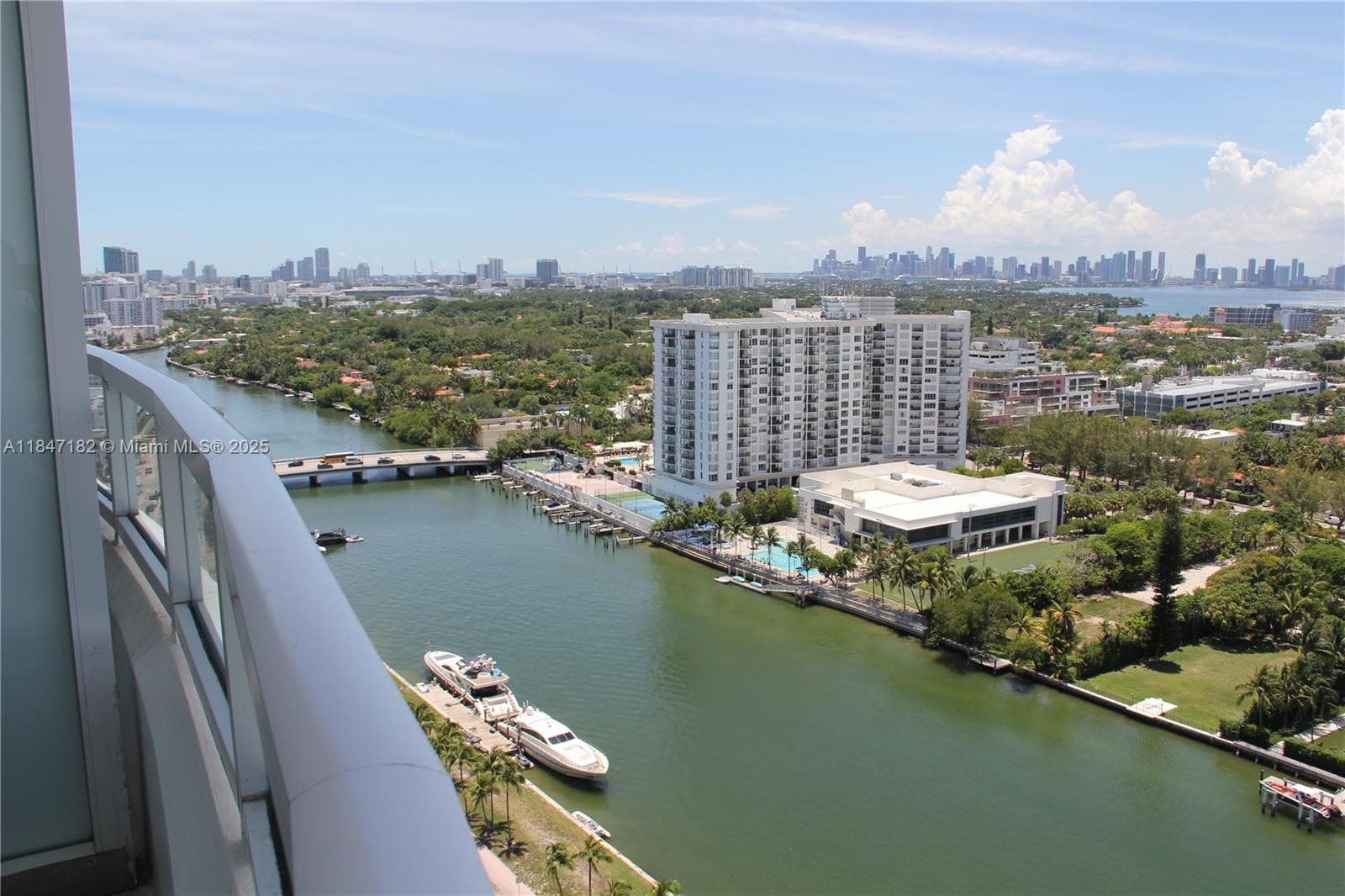 4401 Collins Ave, Miami Beach FL 33140 — 42