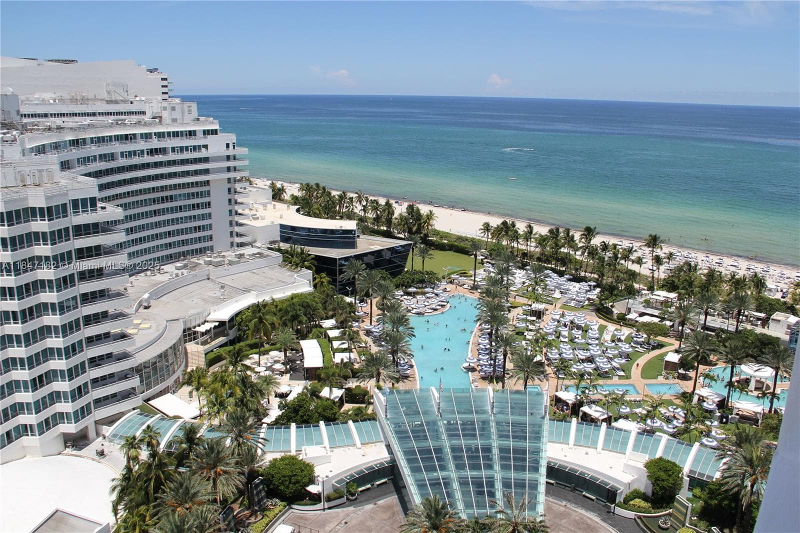 4401 Collins Ave, Miami Beach FL 33140 — 17