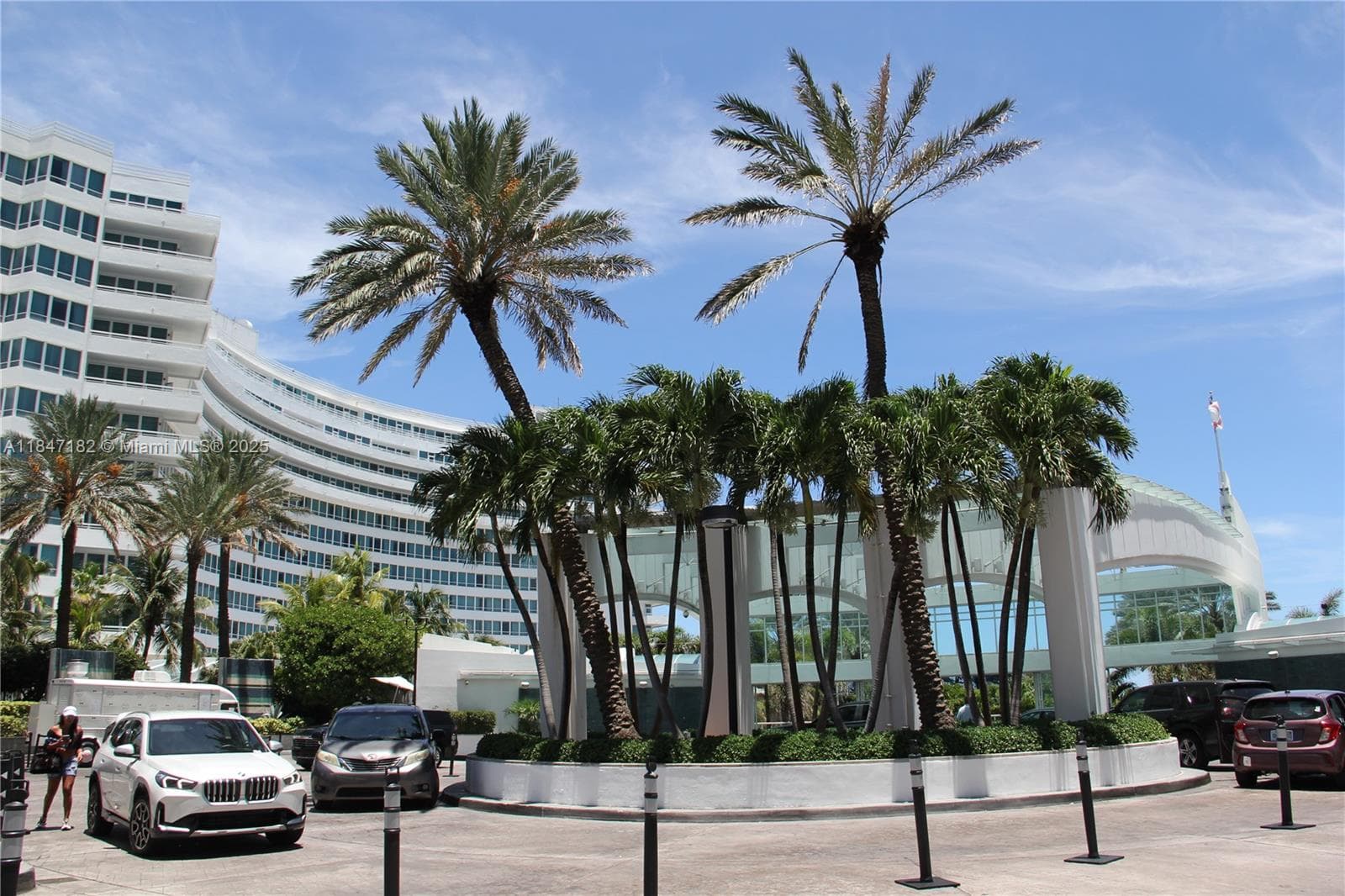 4401 Collins Ave, Miami Beach FL 33140 — 94