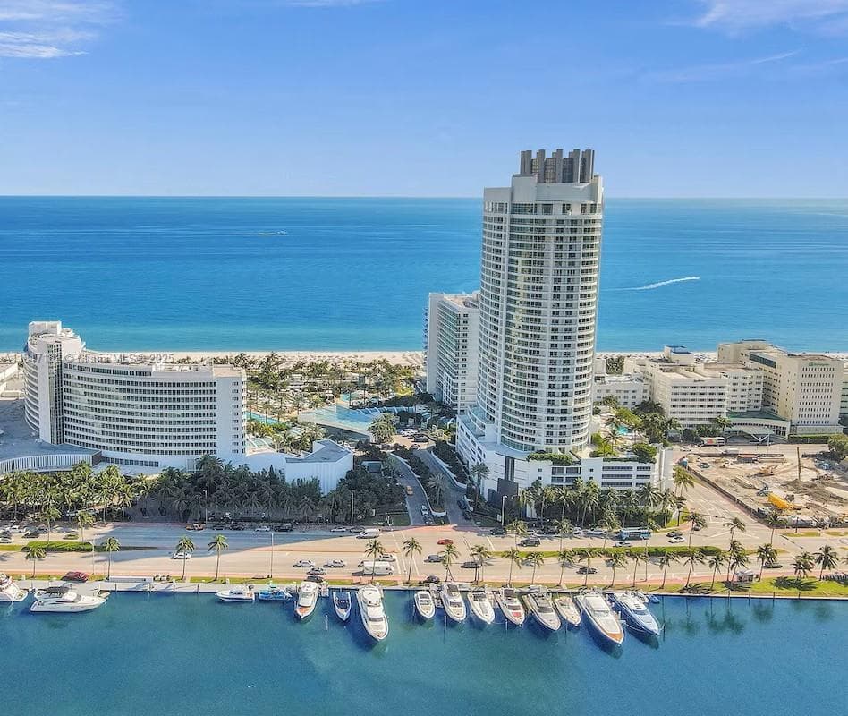 4401 Collins Ave, Miami Beach FL 33140 — 1