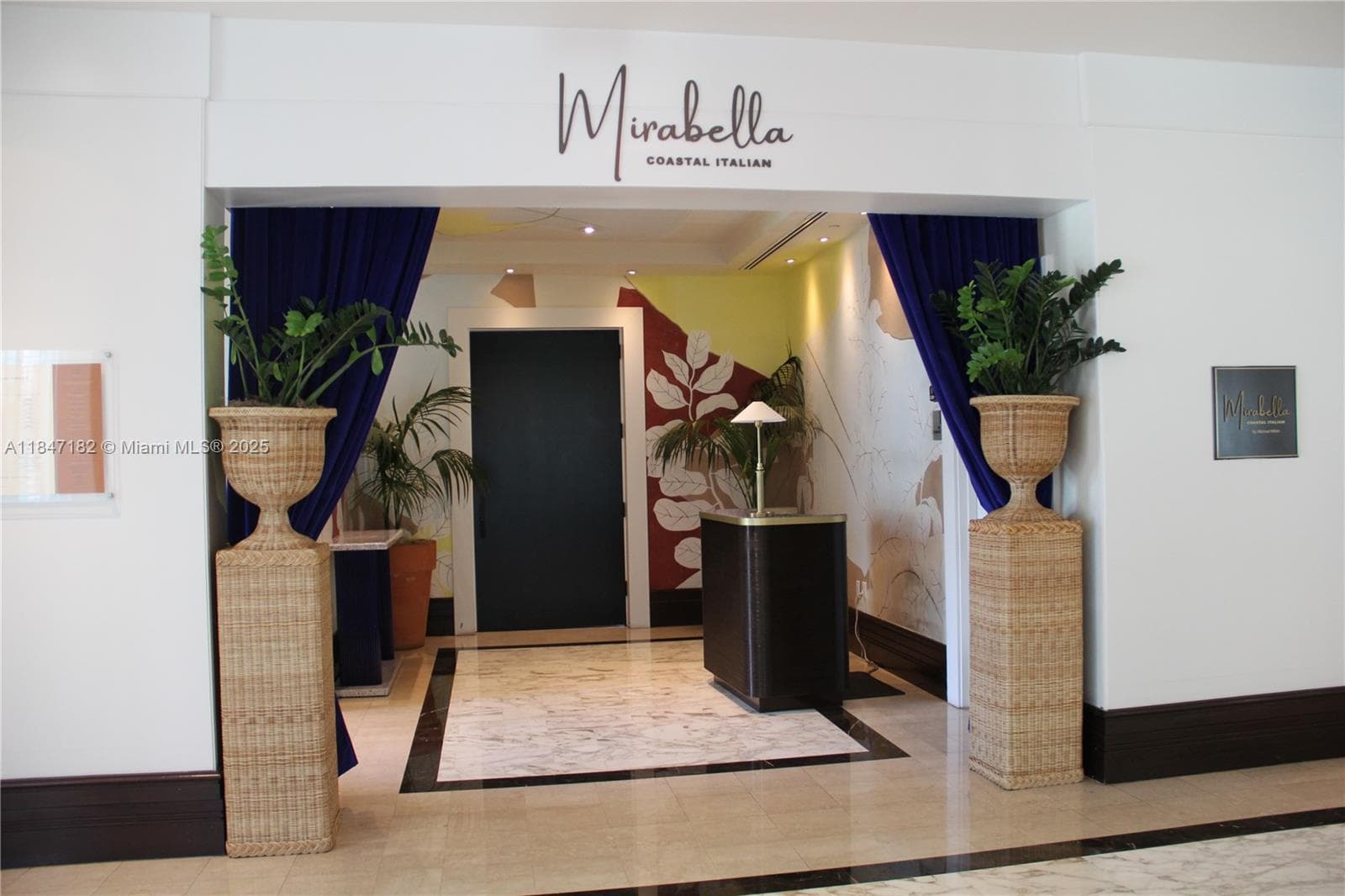 4401 Collins Ave, Miami Beach FL 33140 — 79