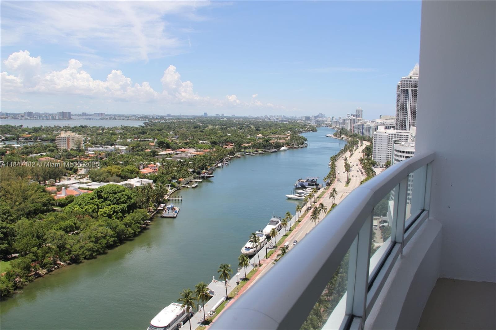 4401 Collins Ave, Miami Beach FL 33140 — 33