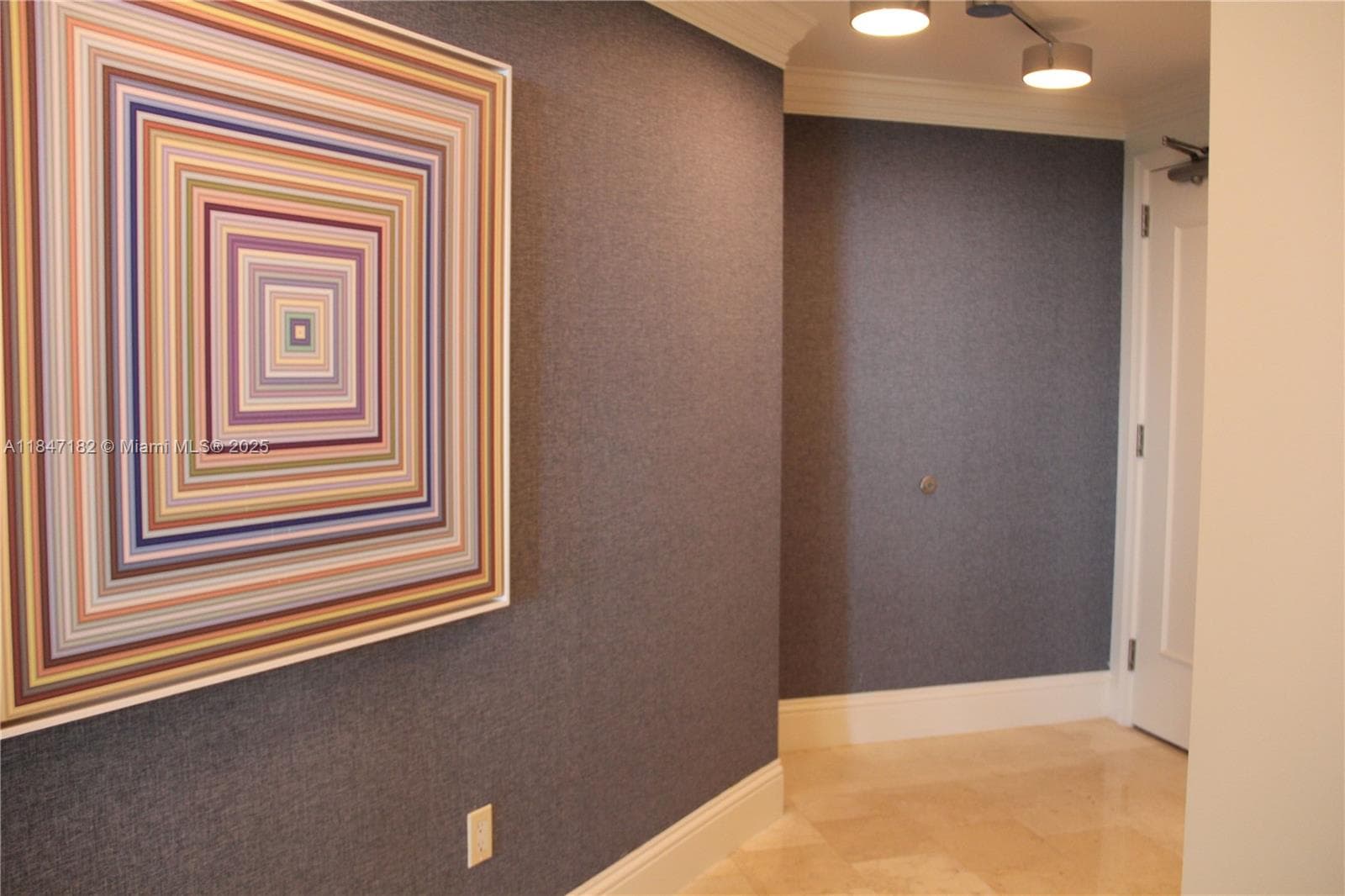 4401 Collins Ave, Miami Beach FL 33140 — 45