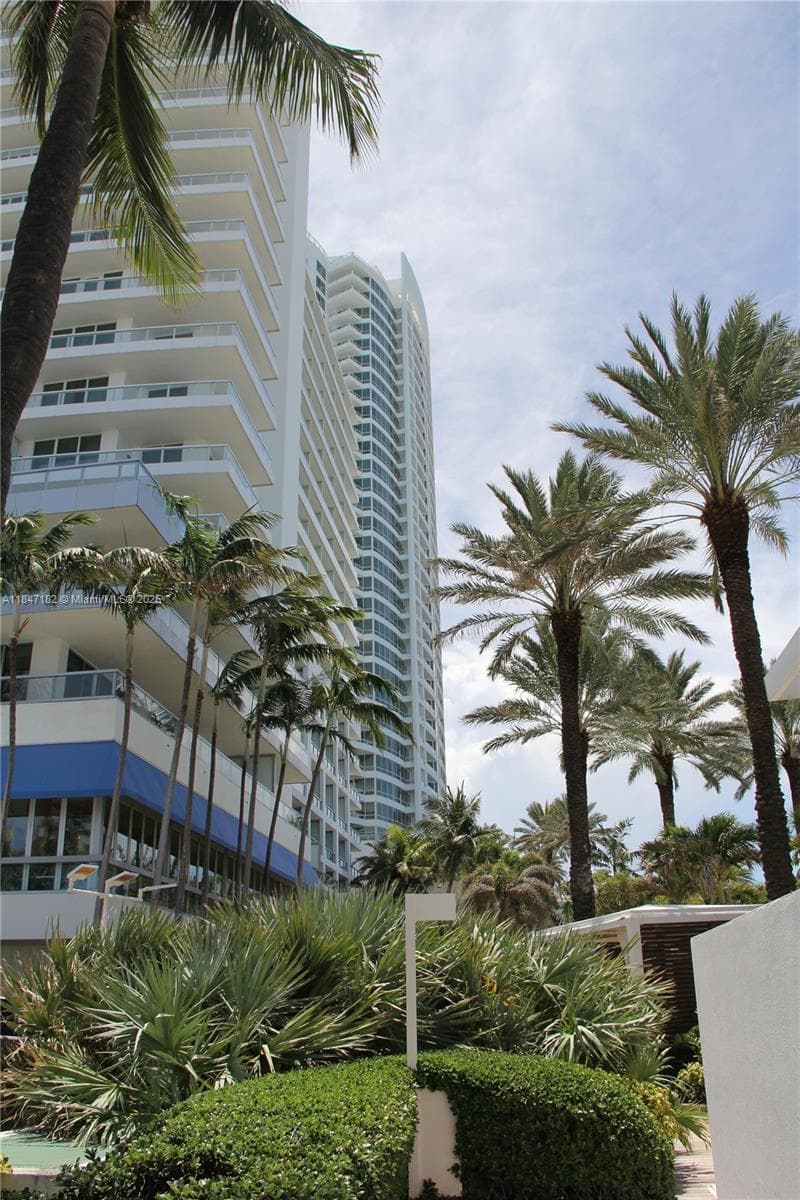 4401 Collins Ave, Miami Beach FL 33140 — 58