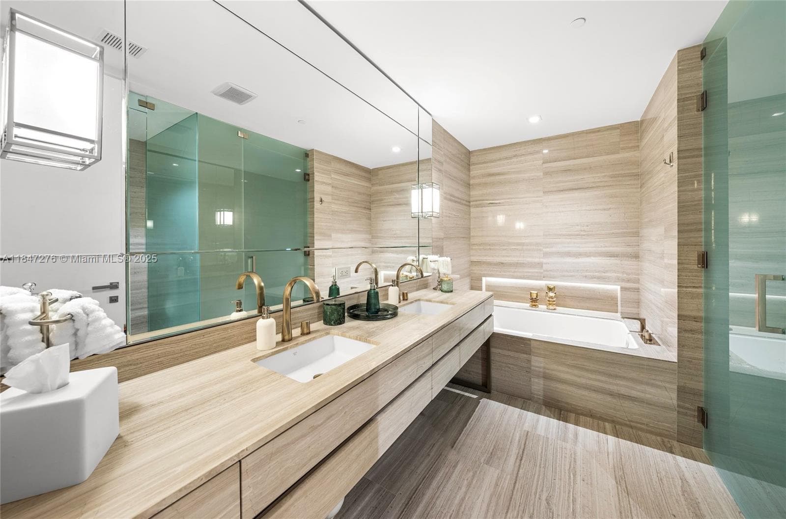 18975 E Collins Ave # 1403, Sunny Isles Beach FL 33160 — 23