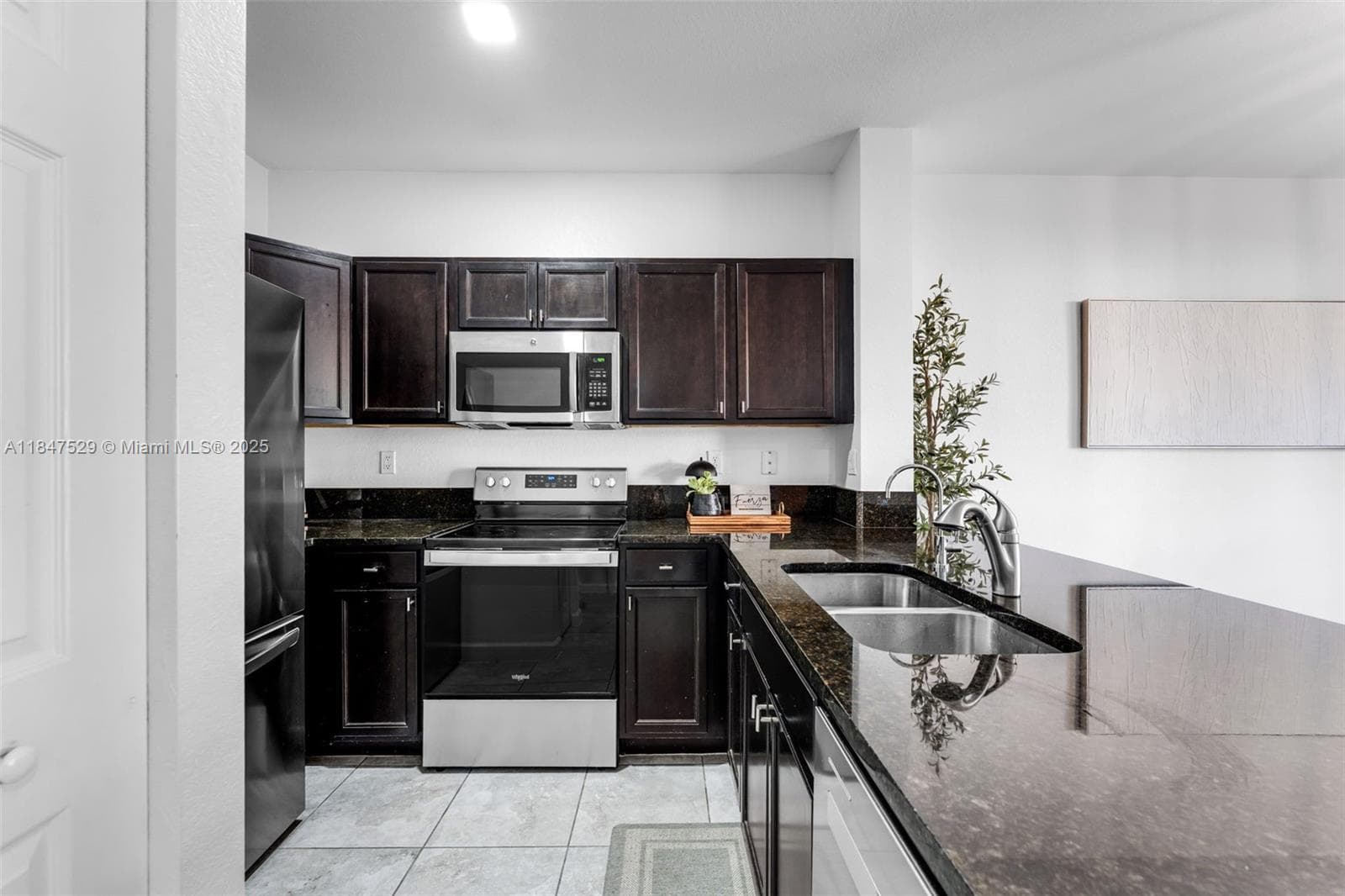 134 SE 28th Ter # 10, Homestead FL 33033 — 6