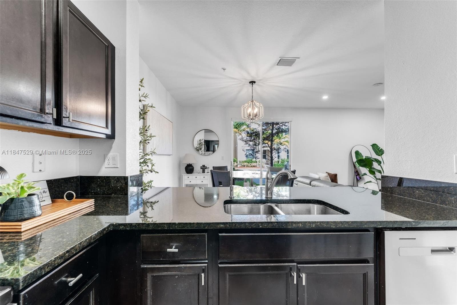 134 SE 28th Ter # 10, Homestead FL 33033 — 8
