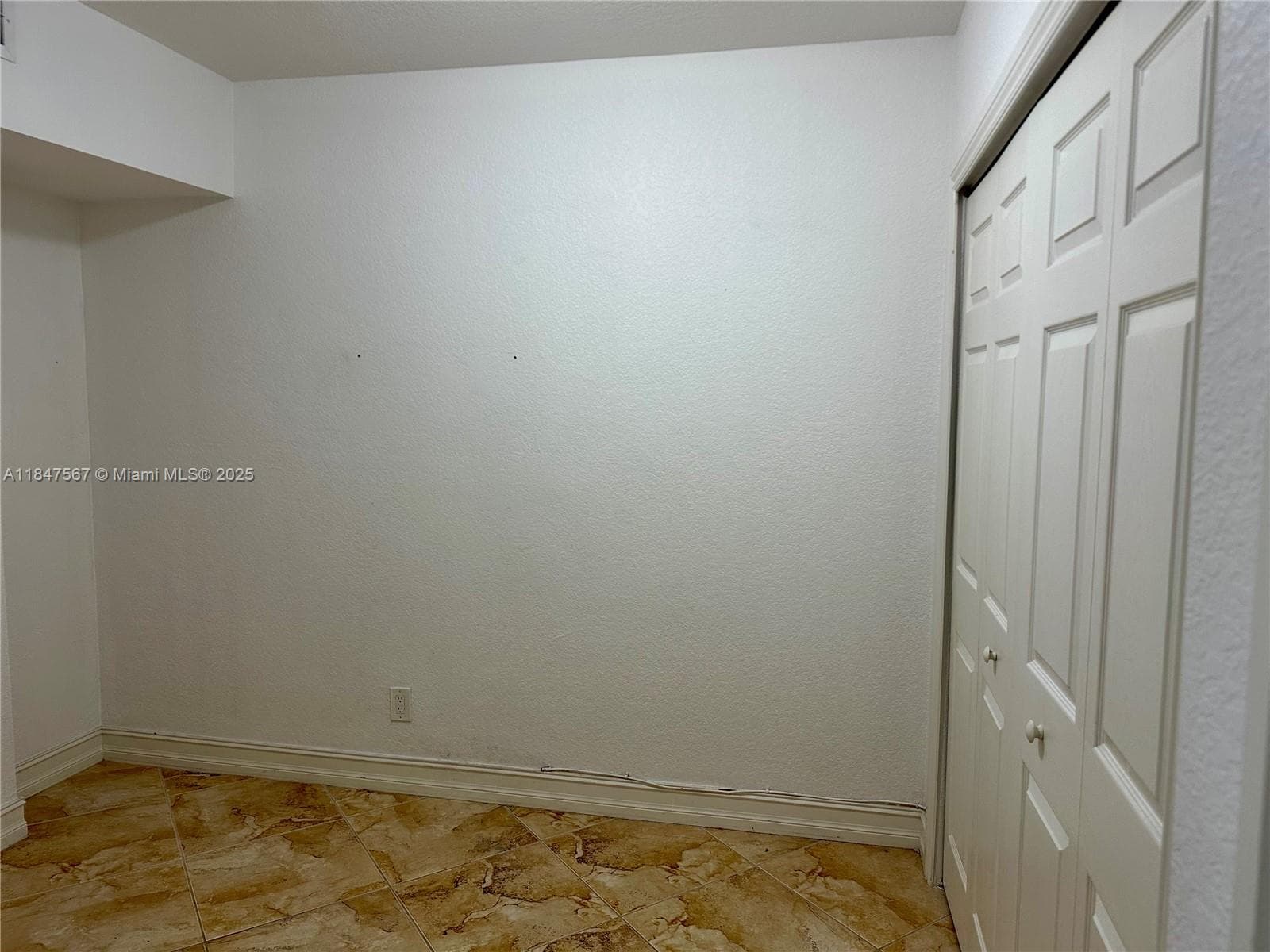 19380 Collins Ave # 802, Sunny Isles Beach FL 33160 — 28
