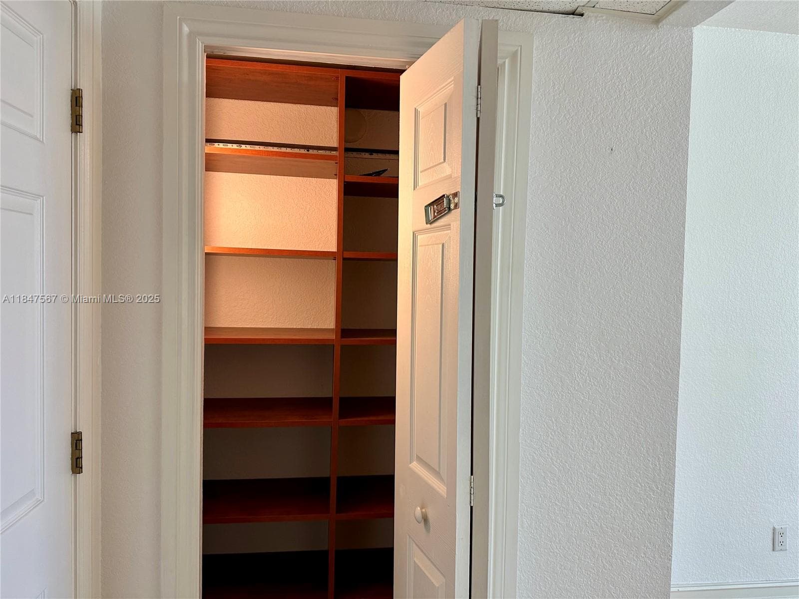 19380 Collins Ave # 802, Sunny Isles Beach FL 33160 — 18