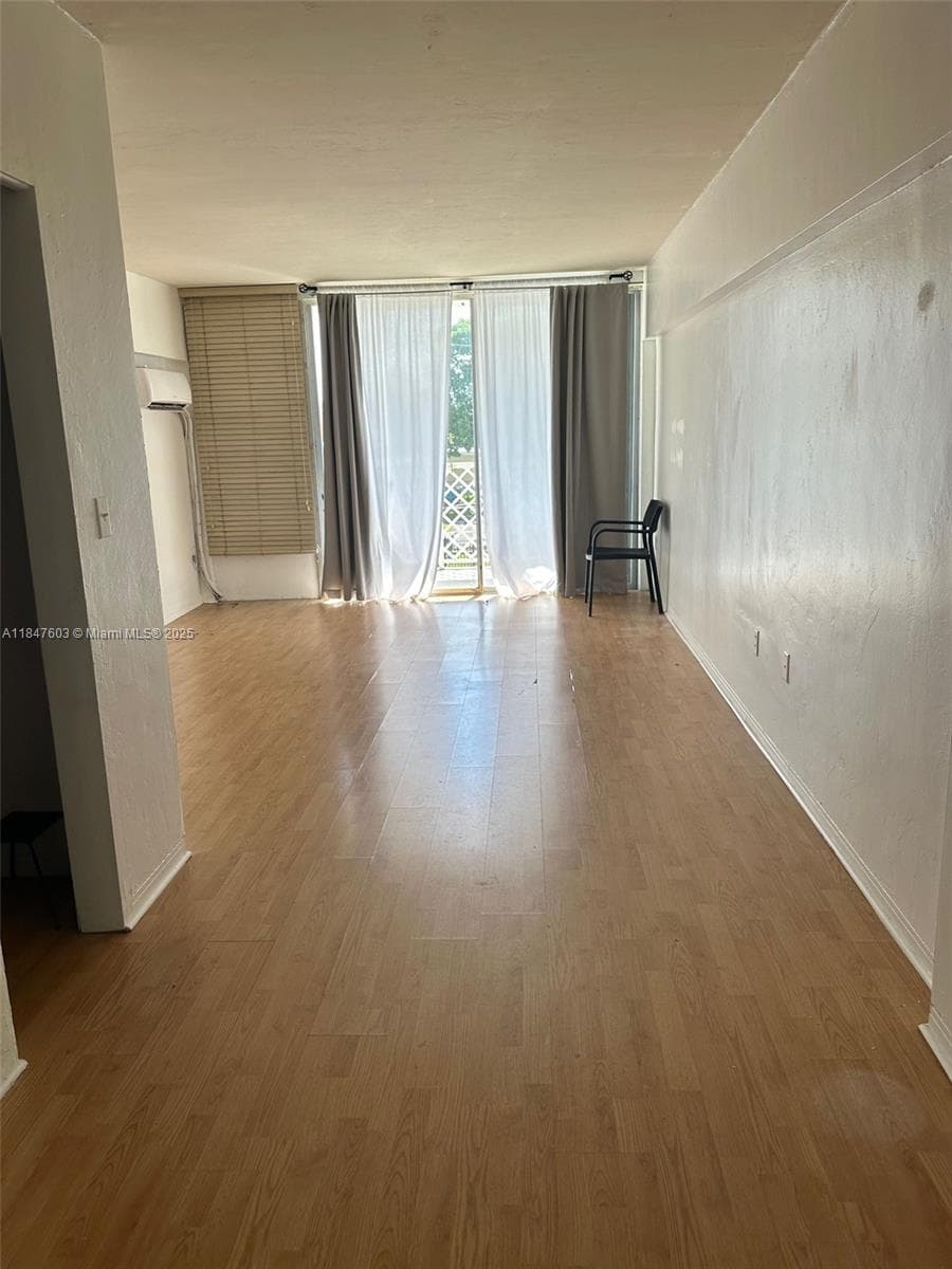 1400 Pennsylvania Ave # 33, Miami Beach FL 33139 — 8