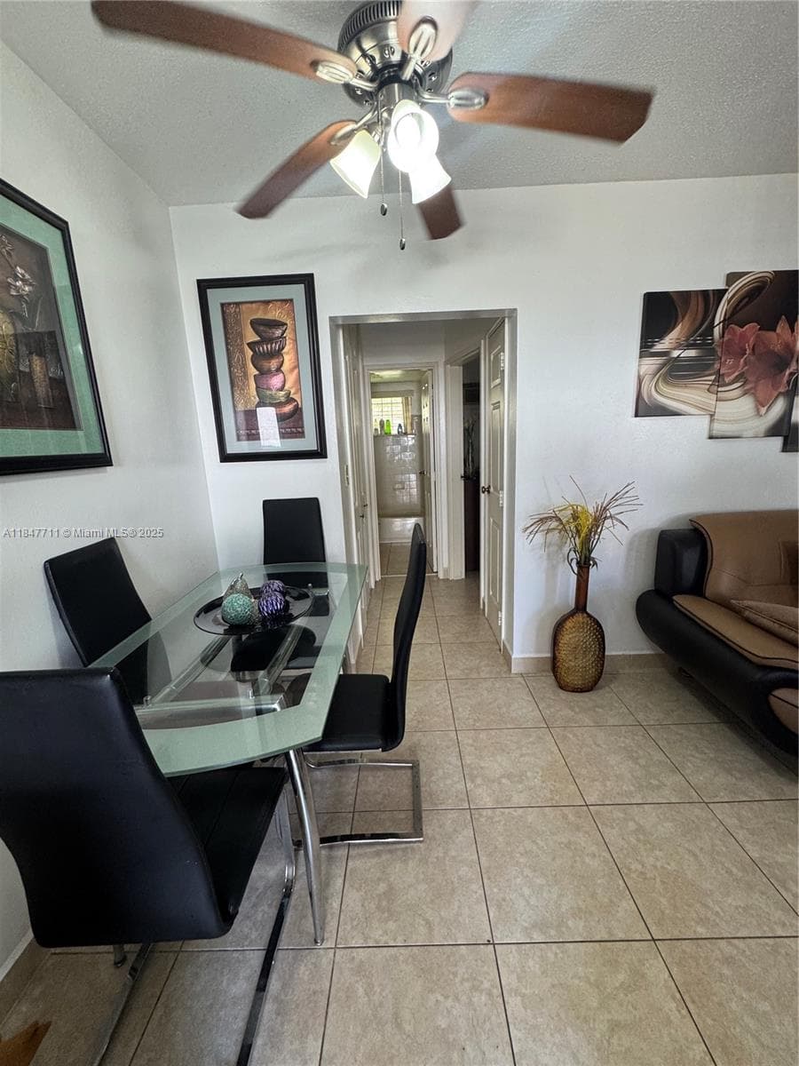 71 NW 76th St # 5, Miami FL 33150 — 3