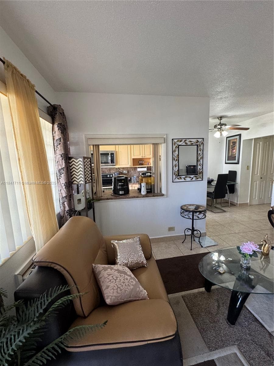 71 NW 76th St # 5, Miami FL 33150 — 9
