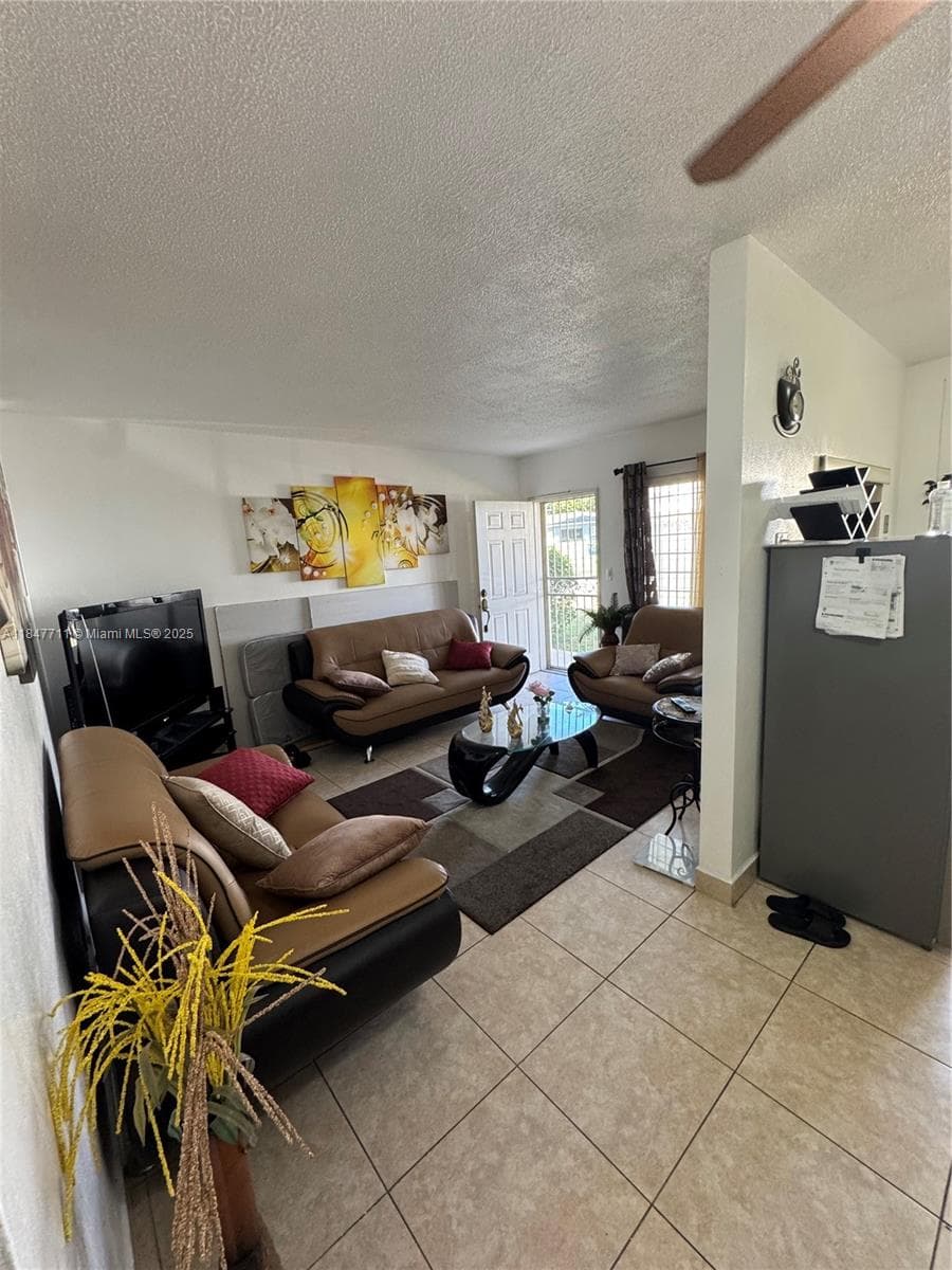 71 NW 76th St # 5, Miami FL 33150 — 11