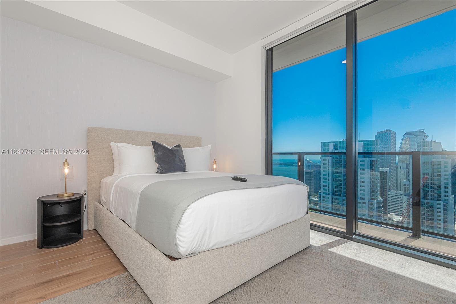 398 NE 5th St # 4417, Miami FL 33132 — 21