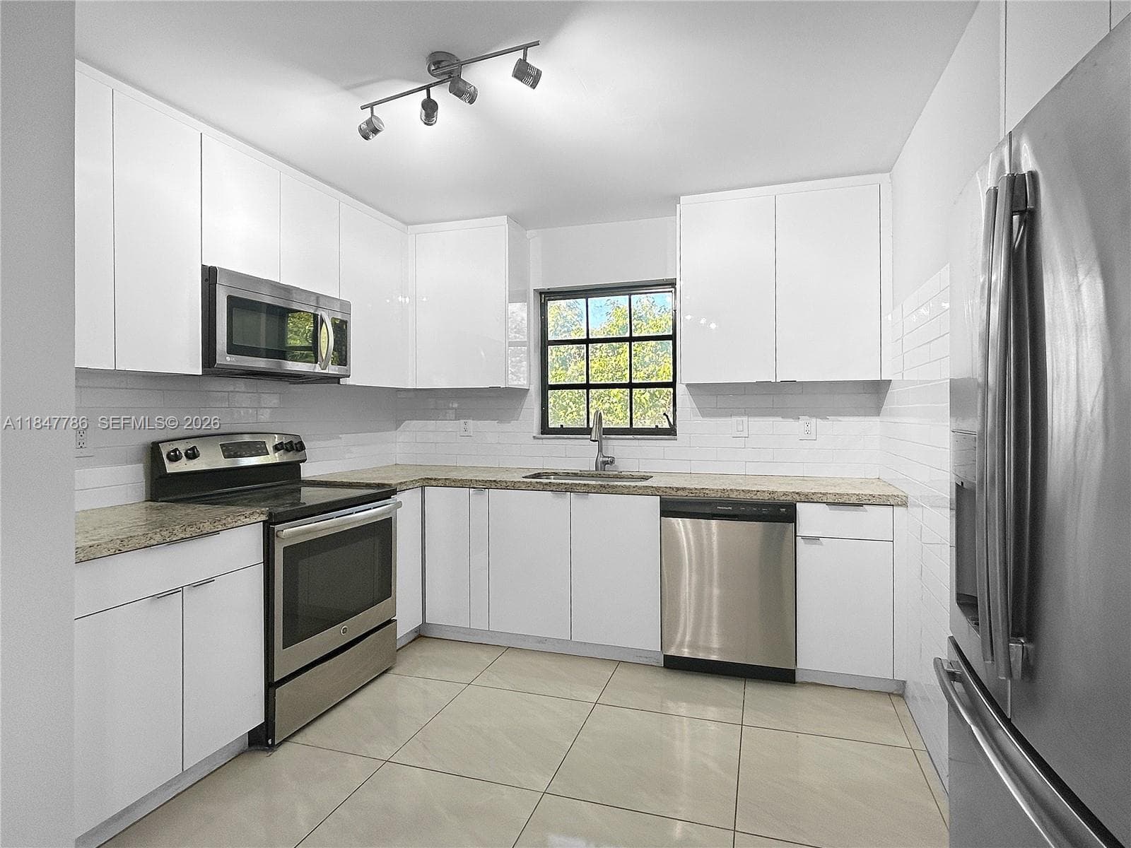 13925 SW 26th Ter, Miami FL 33175 — 13