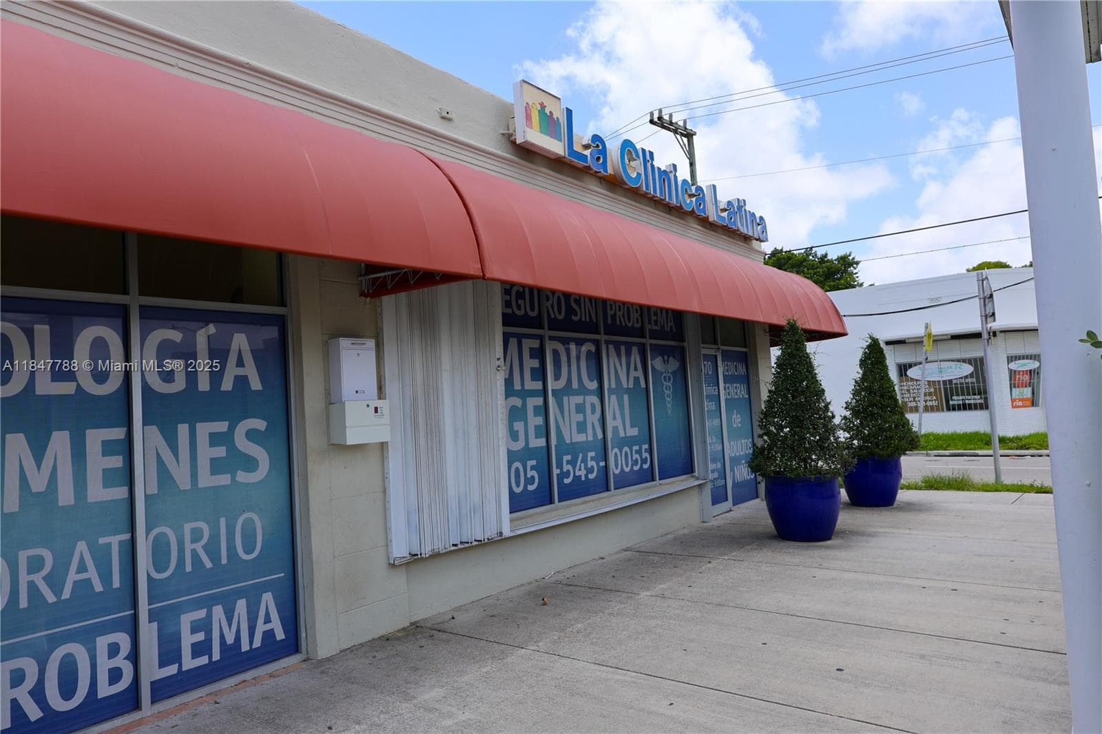 1058 SW 1st St, Miami FL 33130 — 7