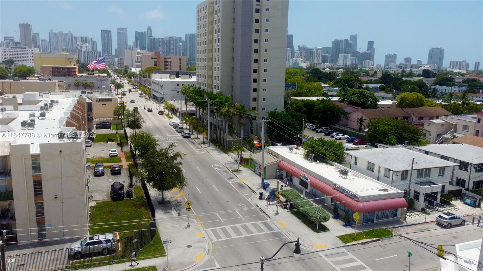 1058 SW 1st St, Miami FL 33130 — 10