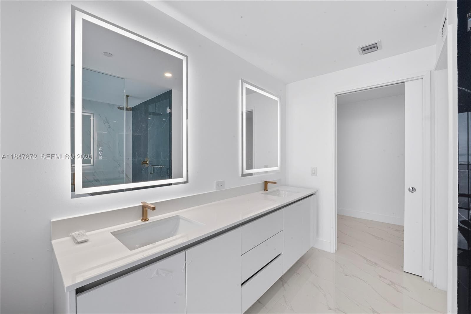 700 NE 24th ST # 3502, Miami FL 33137 — 42