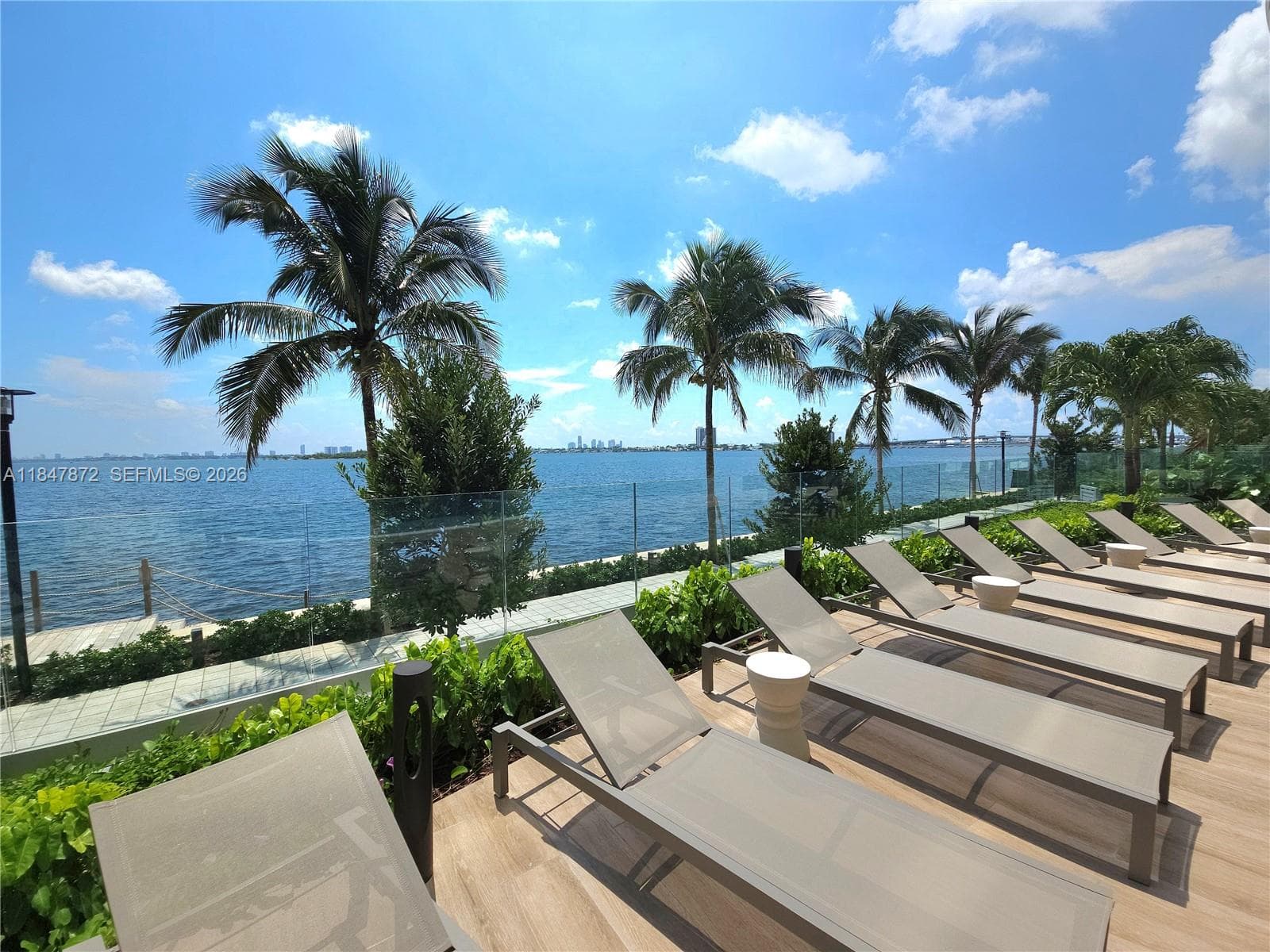 700 NE 24th ST # 3502, Miami FL 33137 — 13