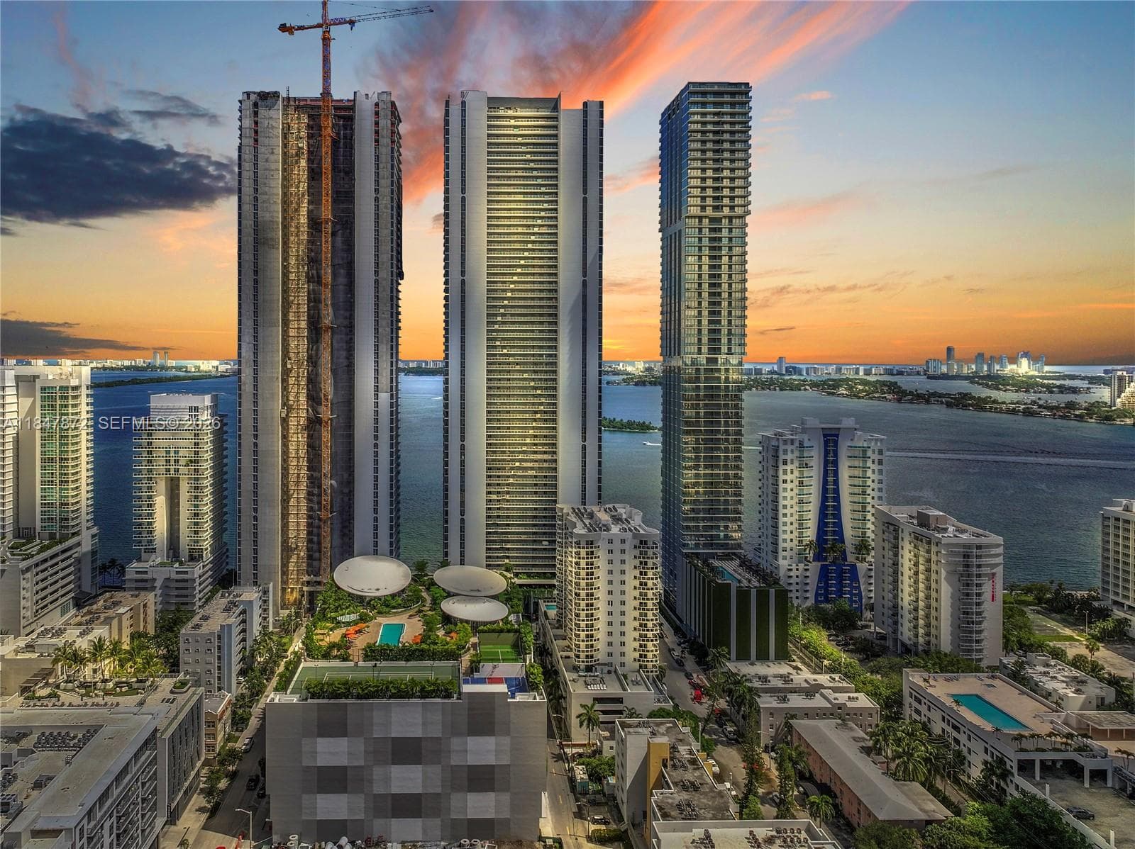 700 NE 24th ST # 3502, Miami FL 33137 — 61