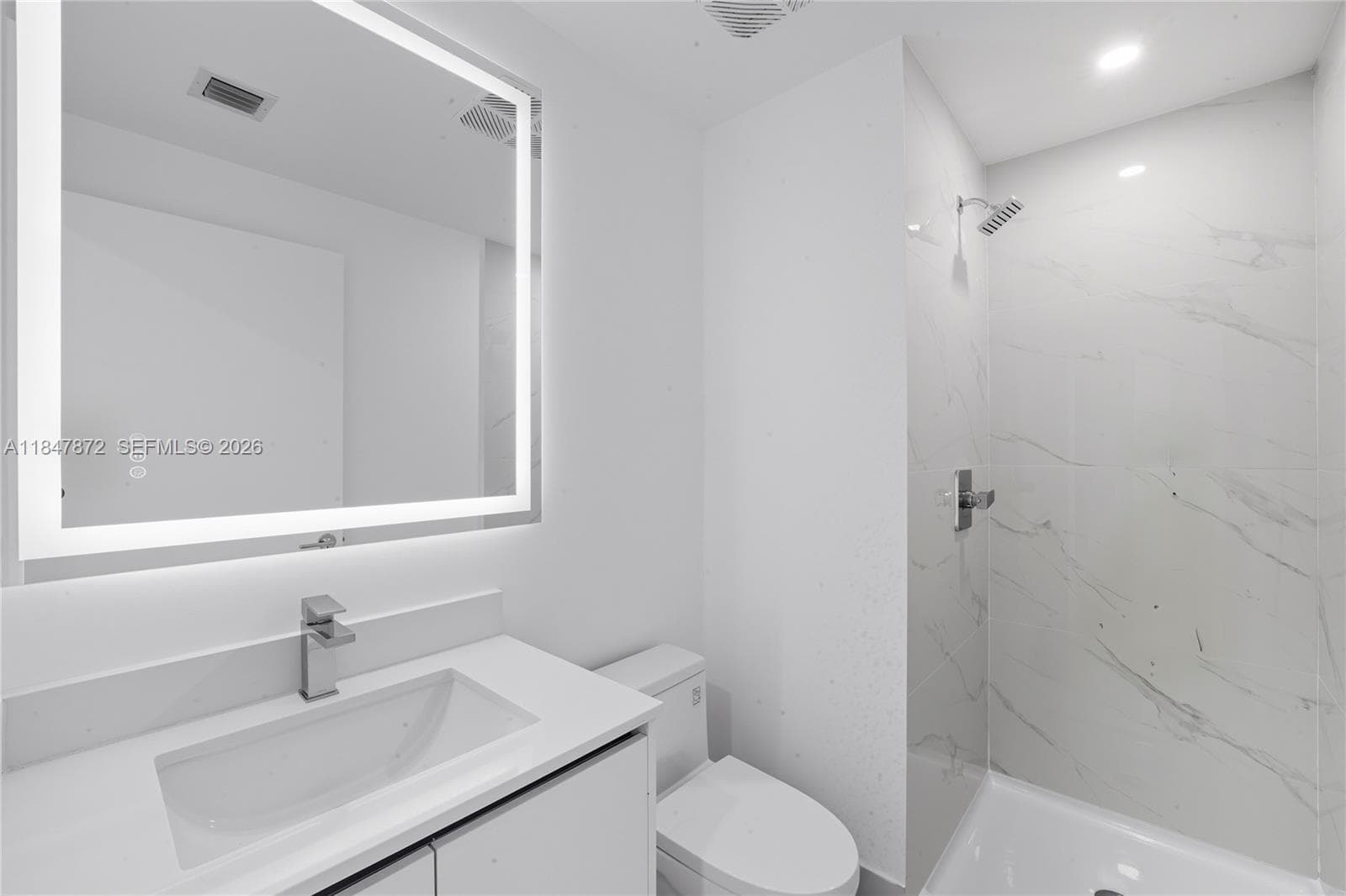 700 NE 24th ST # 3502, Miami FL 33137 — 49