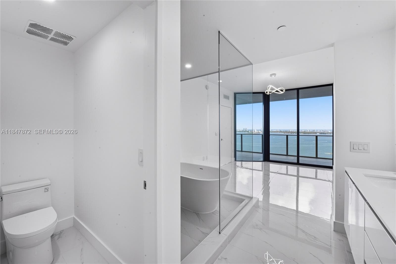 700 NE 24th ST # 3502, Miami FL 33137 — 45
