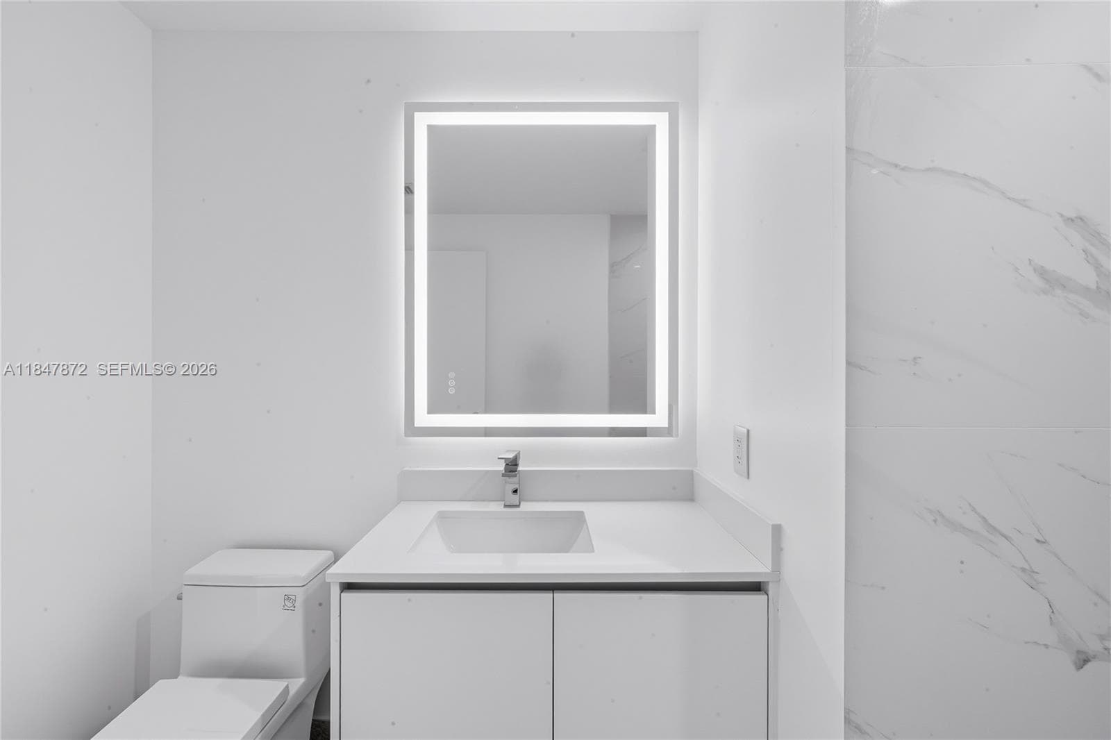 700 NE 24th ST # 3502, Miami FL 33137 — 54