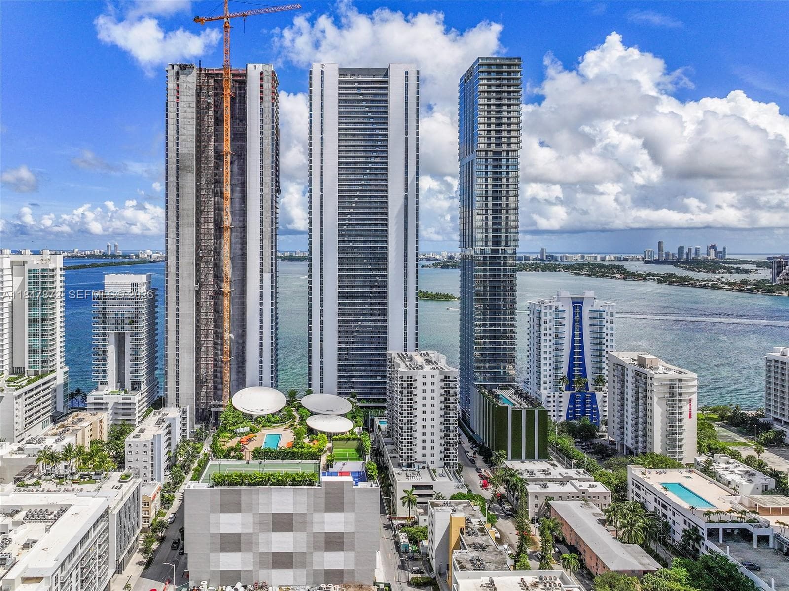 700 NE 24th ST # 3502, Miami FL 33137 — 60