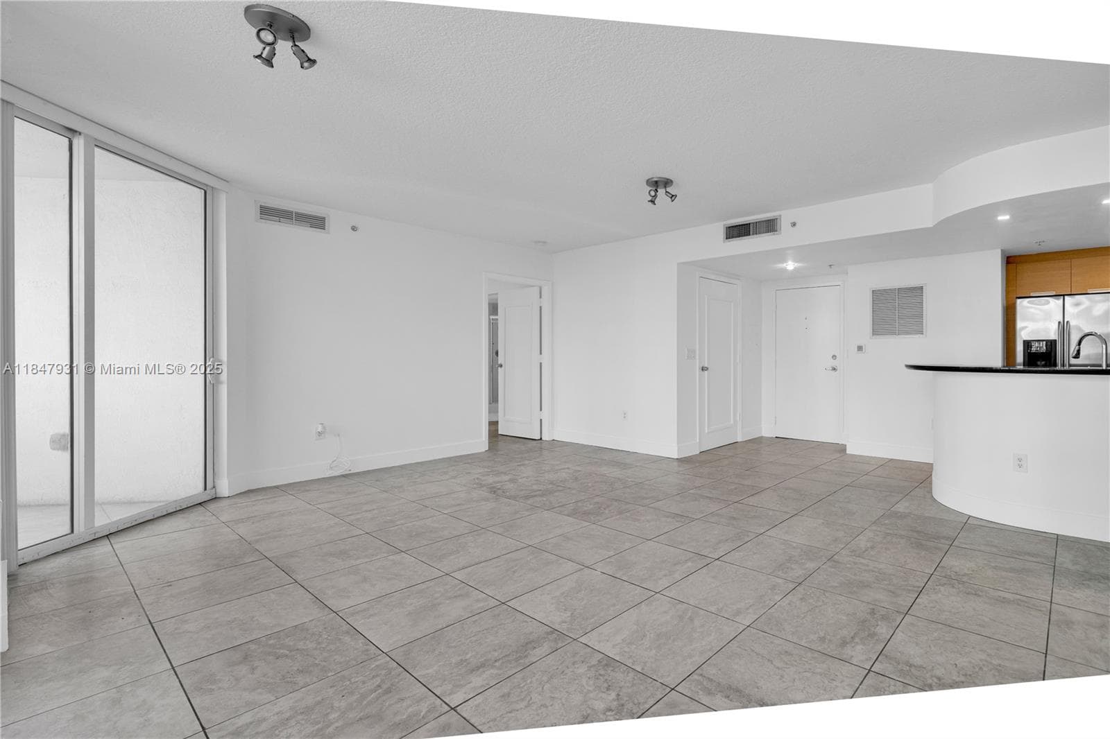 1881 79th St Cswy # 404, North Bay Village FL 33141 — 12