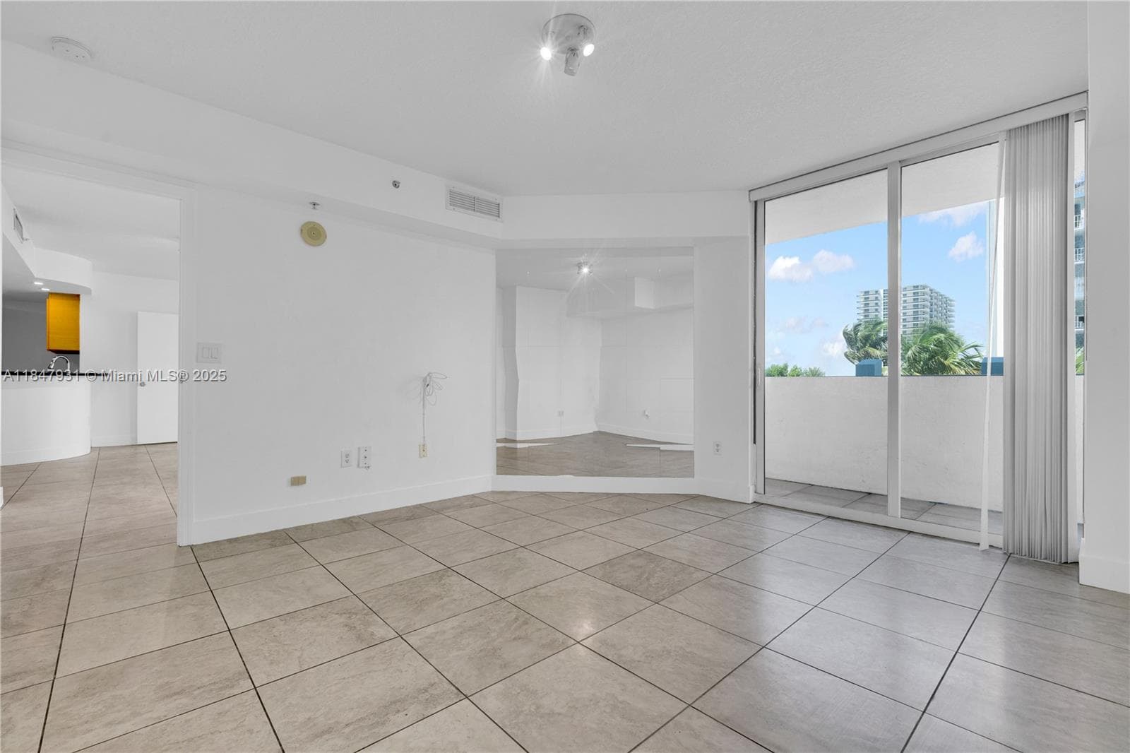 1881 79th St Cswy # 404, North Bay Village FL 33141 — 29