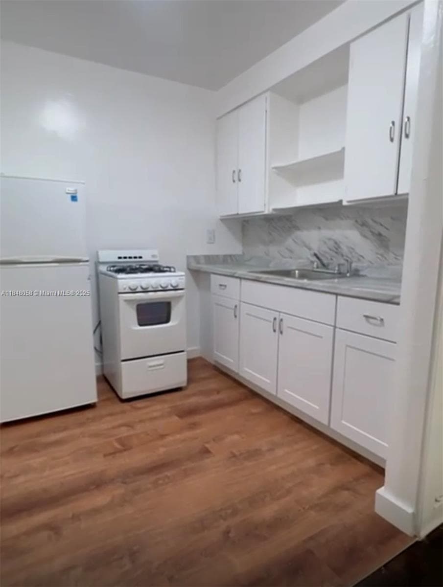 1611 Pennsylvania # 12A, Miami Beach FL 33139 — 1