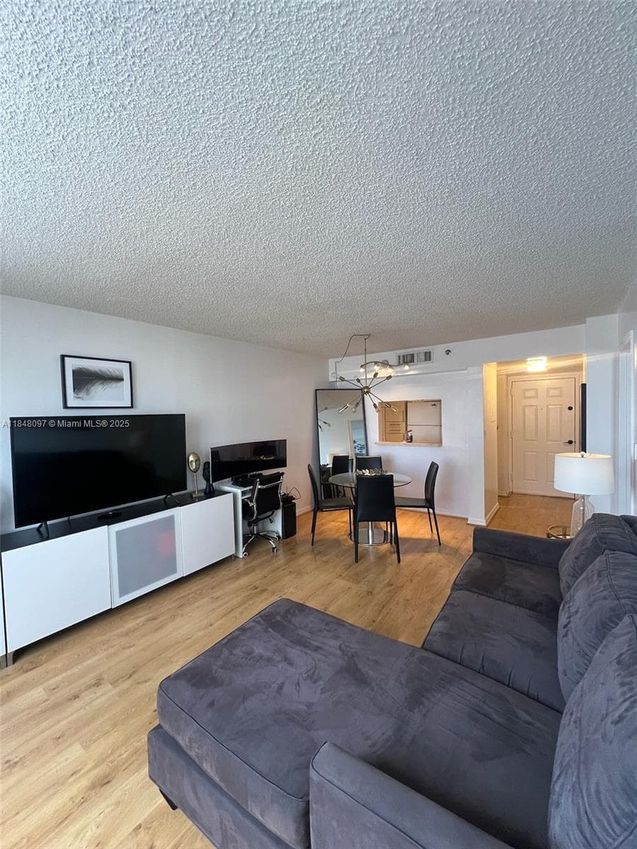 540 Brickell Key Dr # 1524, Miami FL 33131 — 10