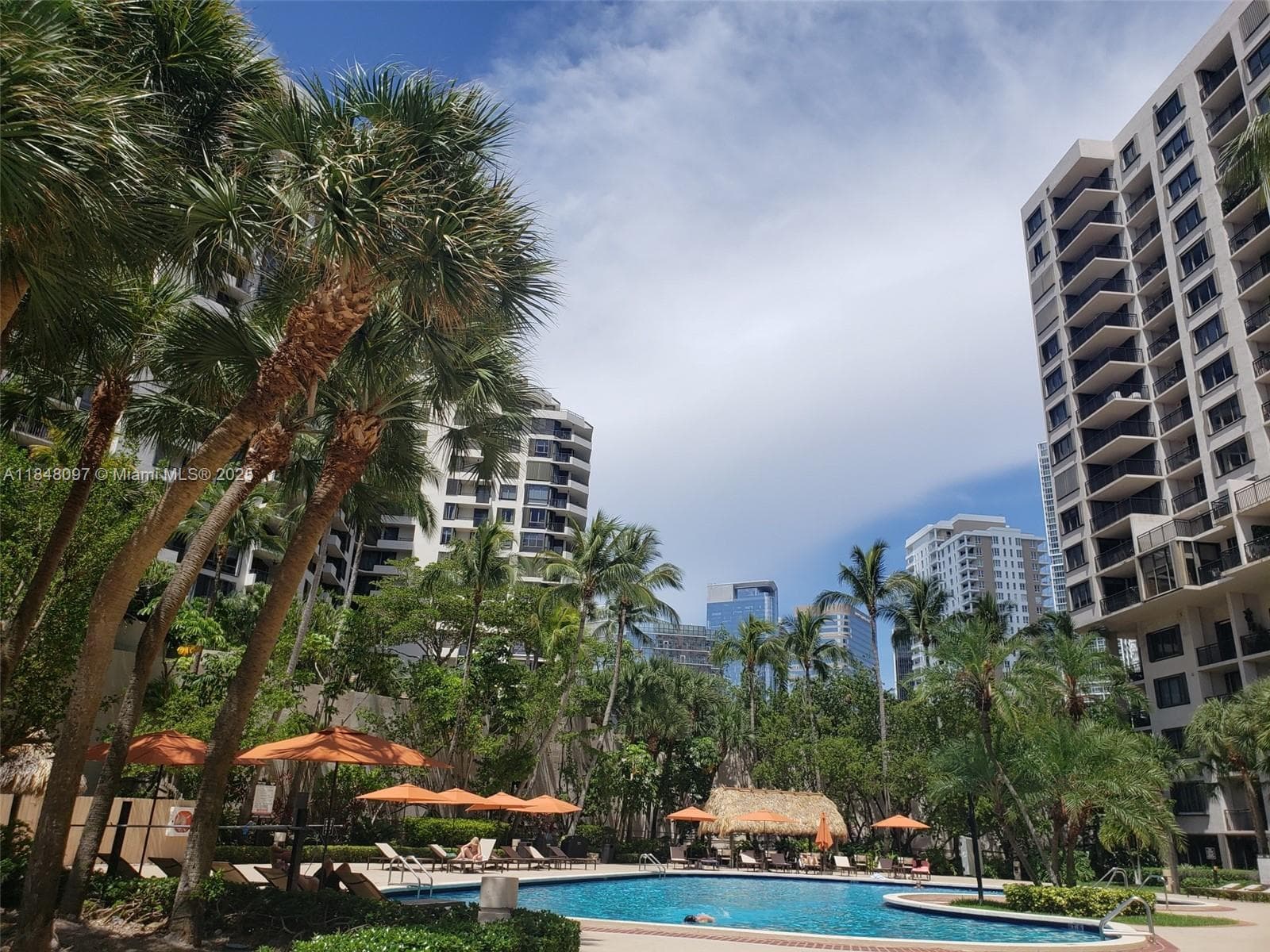 540 Brickell Key Dr # 1524, Miami FL 33131 — 35