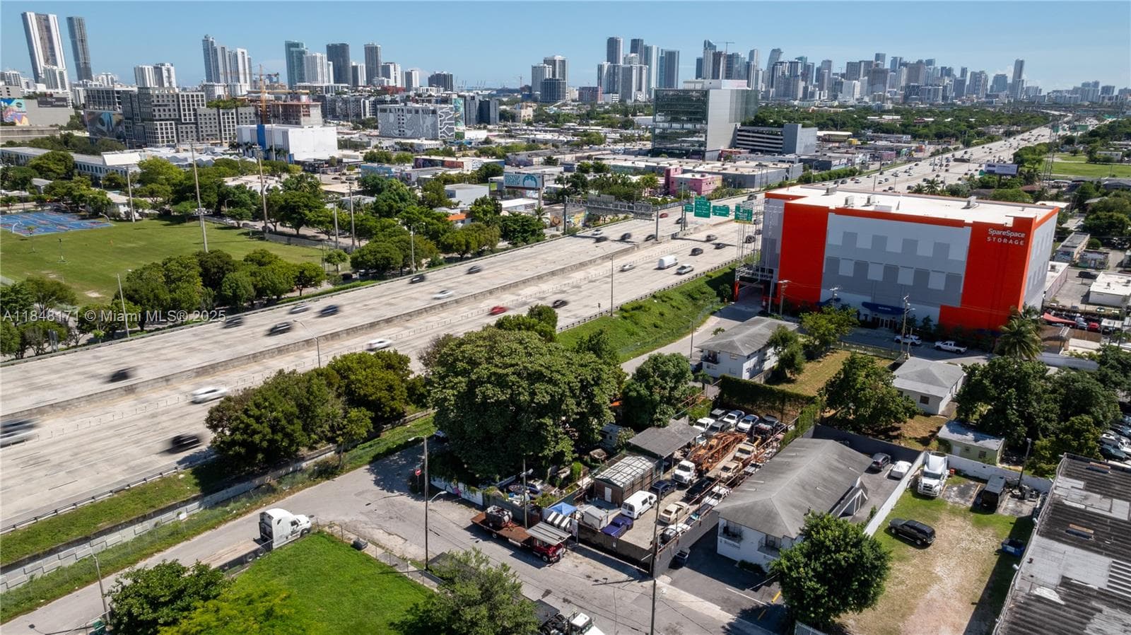 652 NW 31st St, Miami FL 33127 — 5