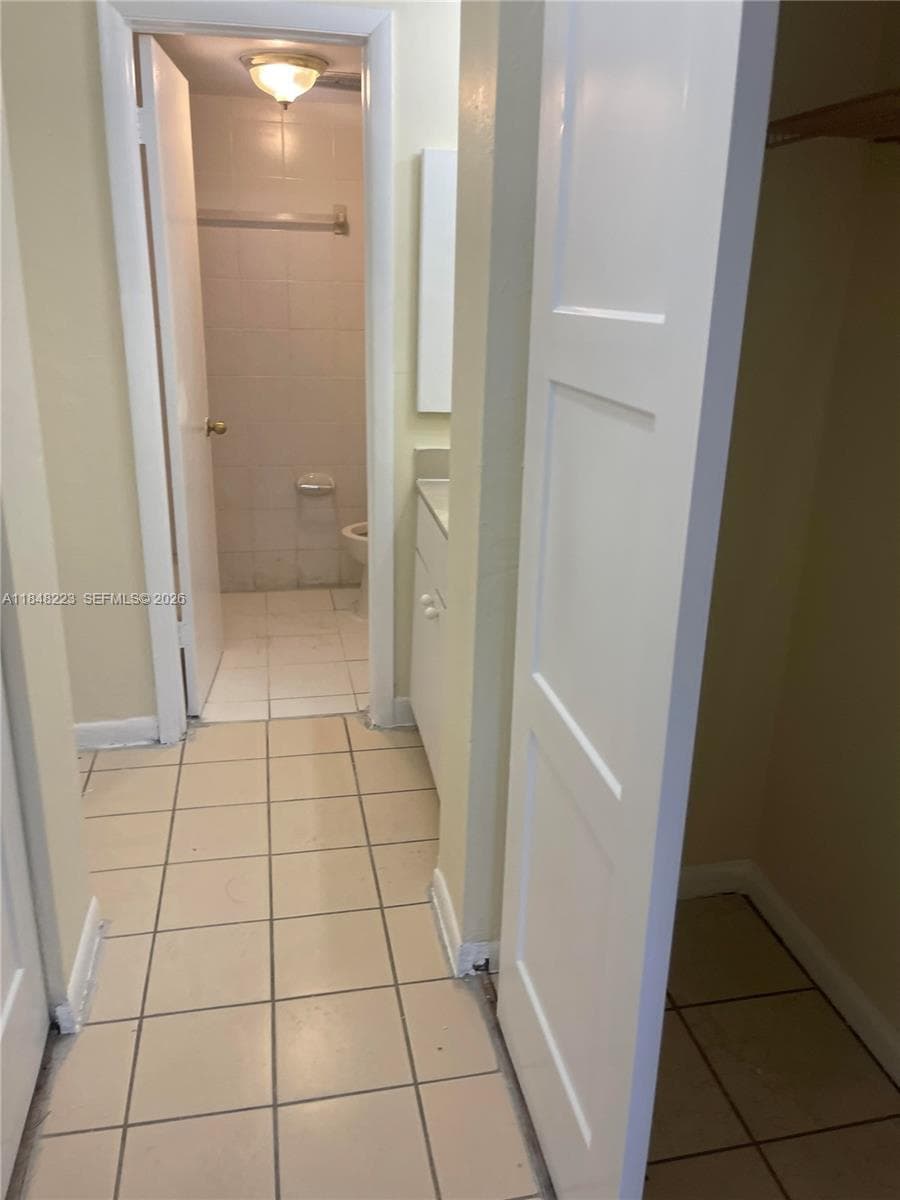 1325 W 68th St # 221, Hialeah FL 33014 — 14