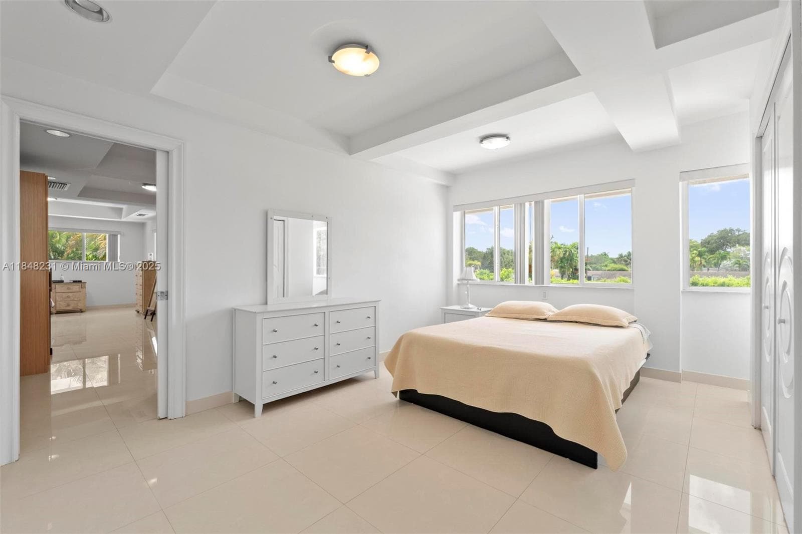 5045 SW 67th Ave, South Miami FL 33155 — 42