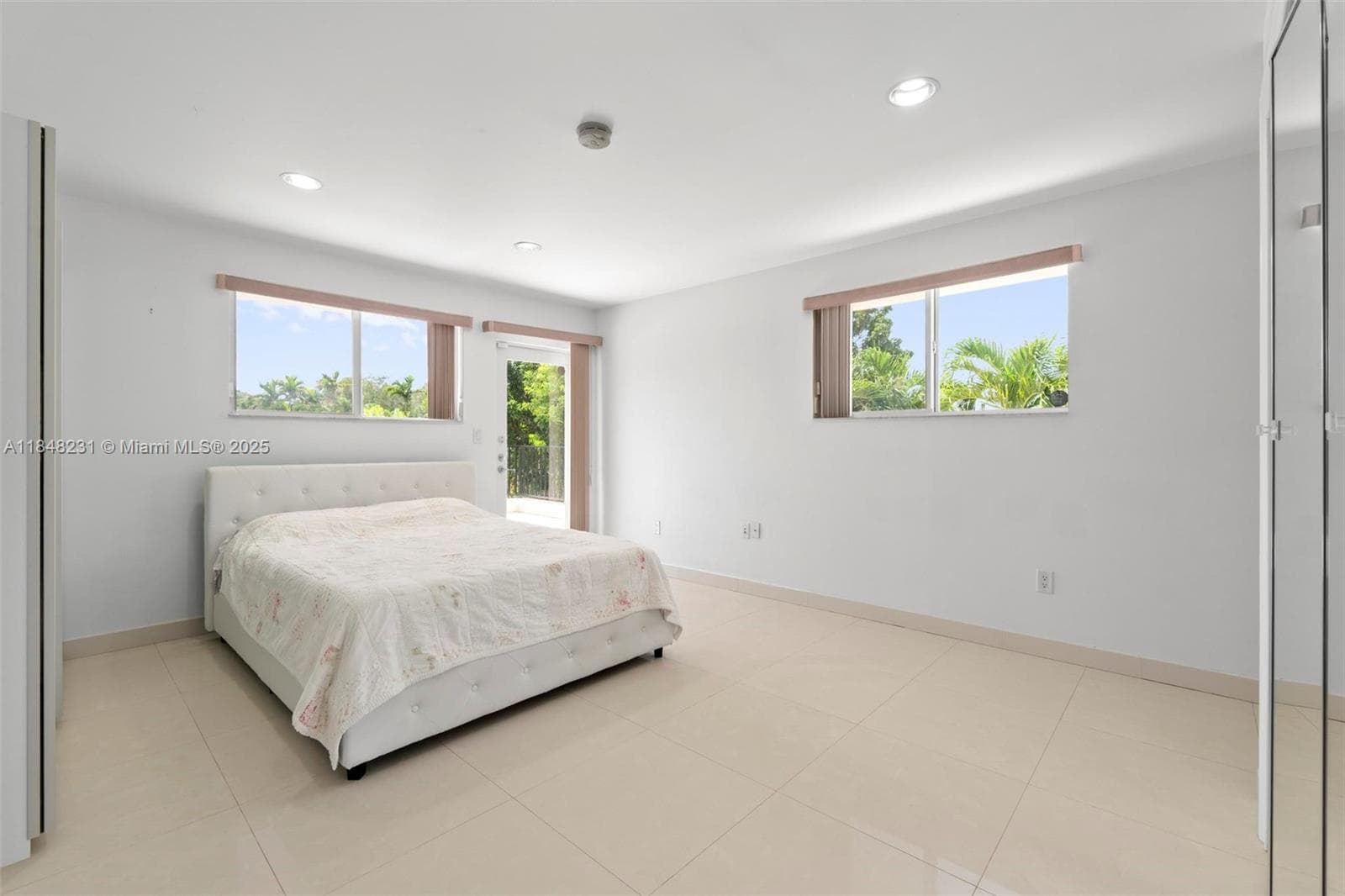 5045 SW 67th Ave, South Miami FL 33155 — 43