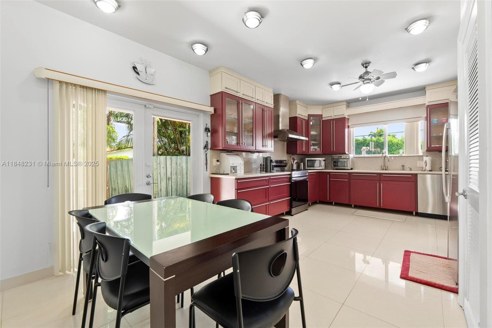 5045 SW 67th Ave, South Miami FL 33155 — 11