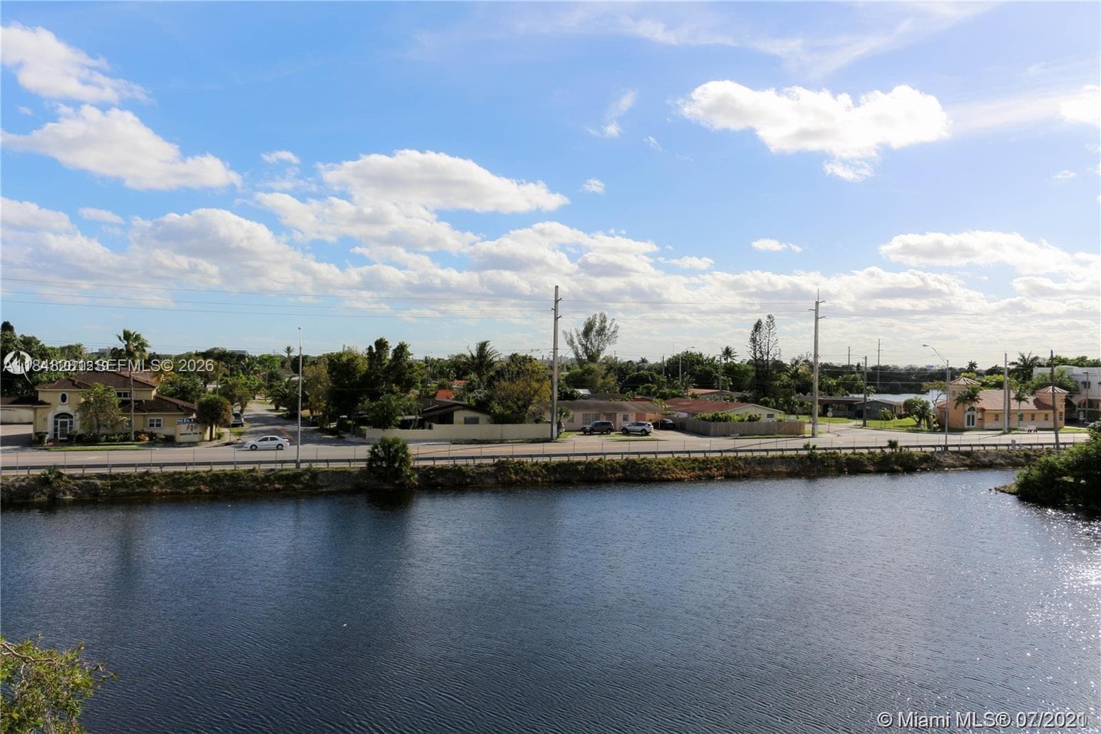 1325 W 68th St # 514, Hialeah FL 33014 — 1