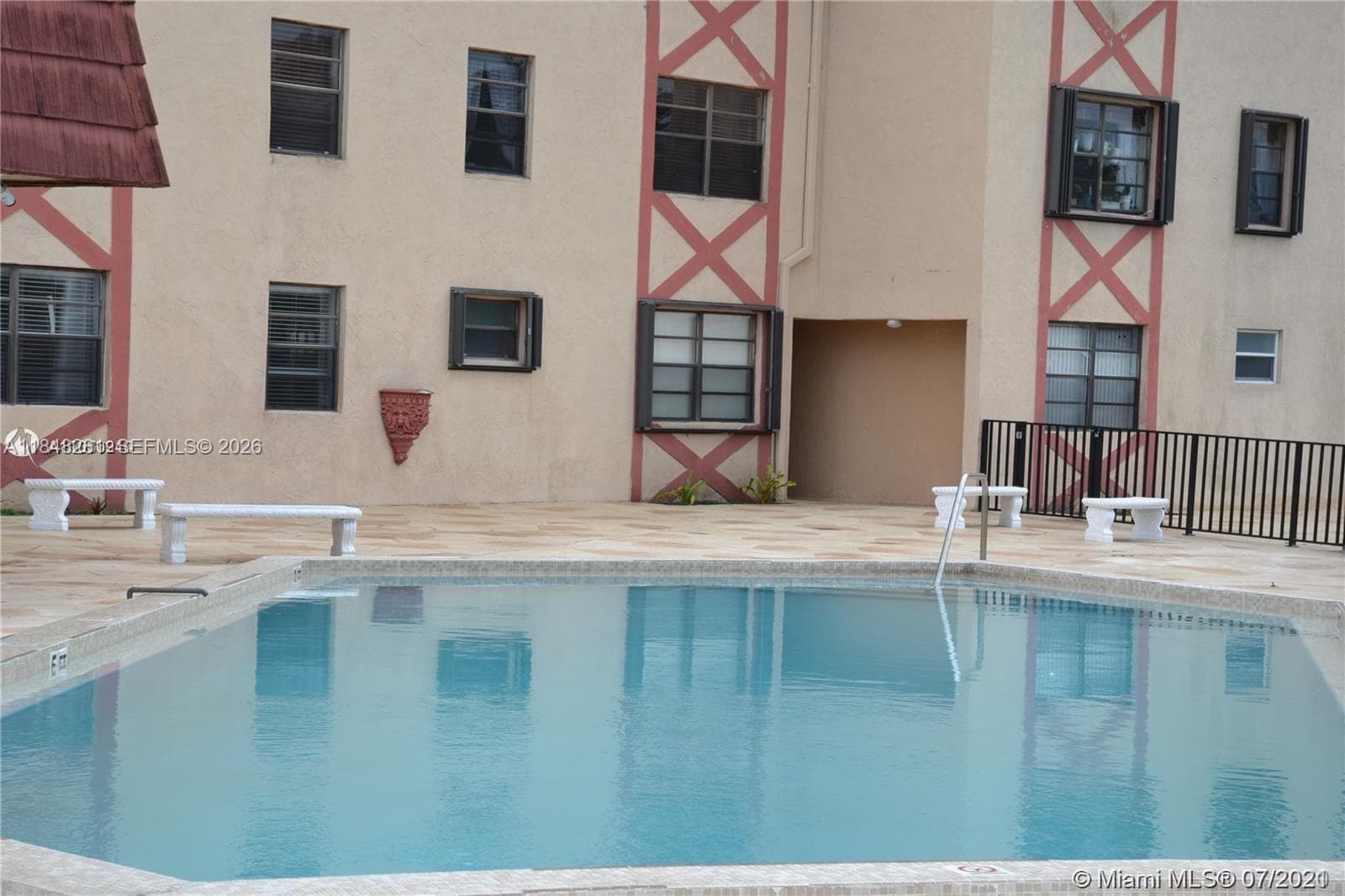 1325 W 68th St # 514, Hialeah FL 33014 — 19