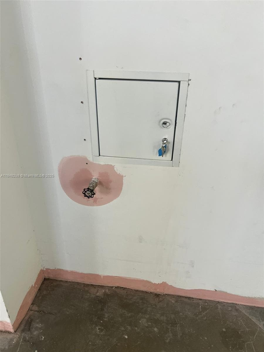 2300 W 8th Ave # 2, Hialeah FL 33010 — 6
