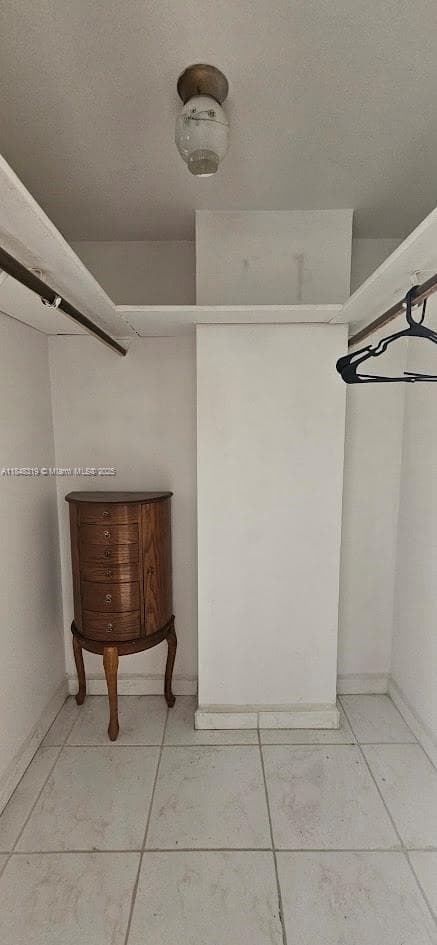 2025 NE 164th St # 914, North Miami Beach FL 33162 — 7