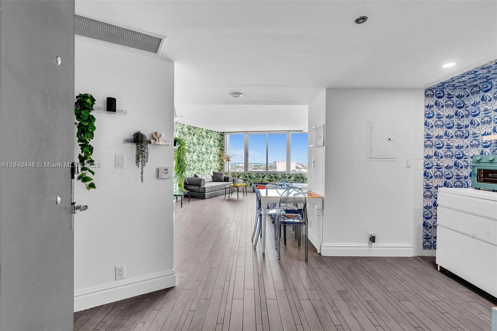 1100 West Ave # 1019, Miami Beach FL 33139 — 2